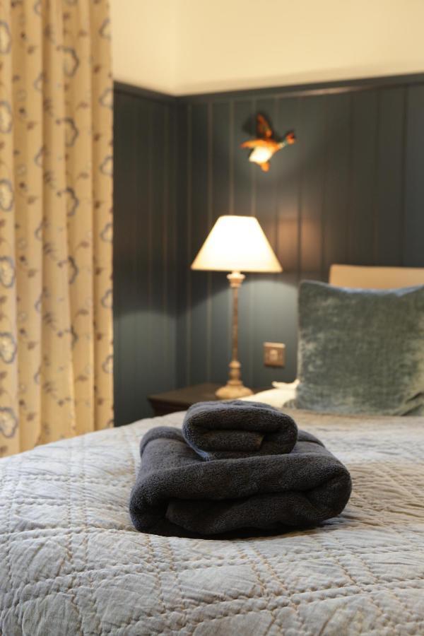 Cwmbach Lodge Luxury B&B Glasbury ภายนอก รูปภาพ