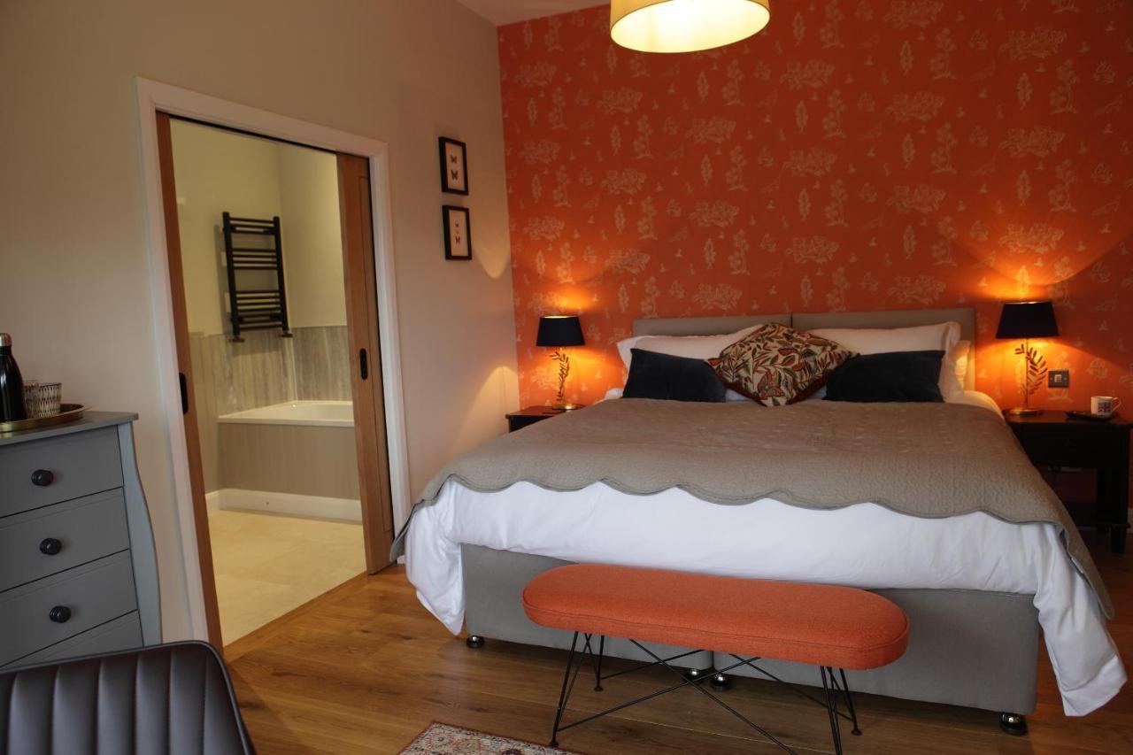 Cwmbach Lodge Luxury B&B Glasbury ภายนอก รูปภาพ